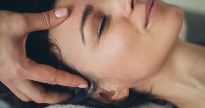 Evde Masaj Yapmanın Yolları Huzuru Evinizde Nasıl Bulabilirsiniz